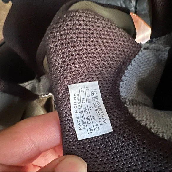 Arcteryx hike shoes size 12 1/2 - Picture 5 of 9